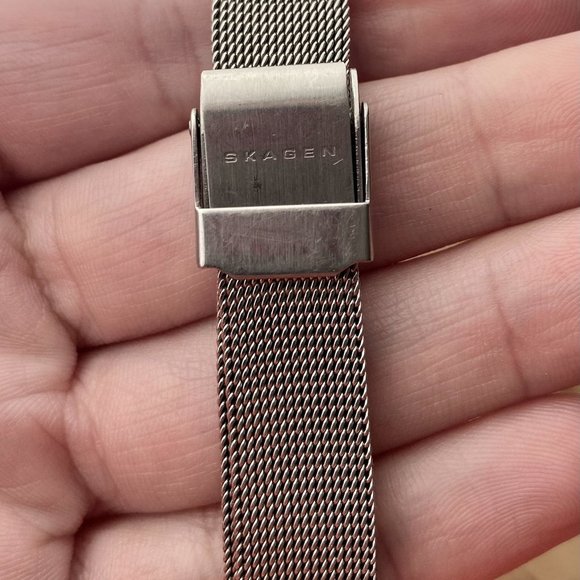 Skagen Watch - Picture 2 of 2